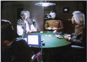 Hawking, Newton, Einstein dan Data main poker